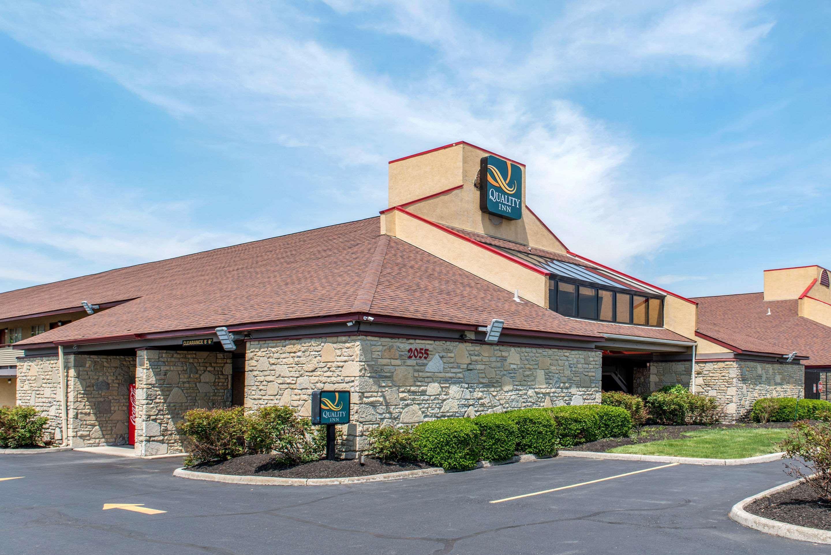 Quality Inn Columbus-East Экстерьер фото