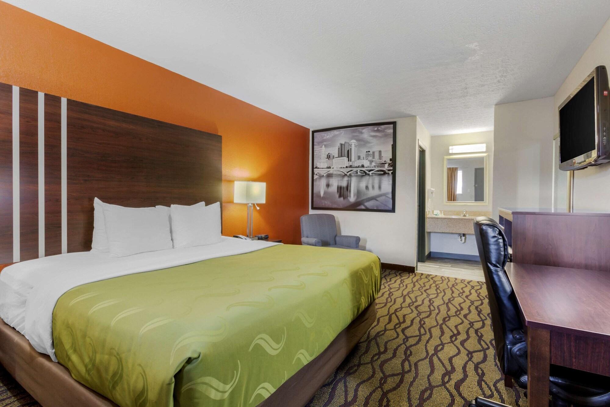 Quality Inn Columbus-East Экстерьер фото