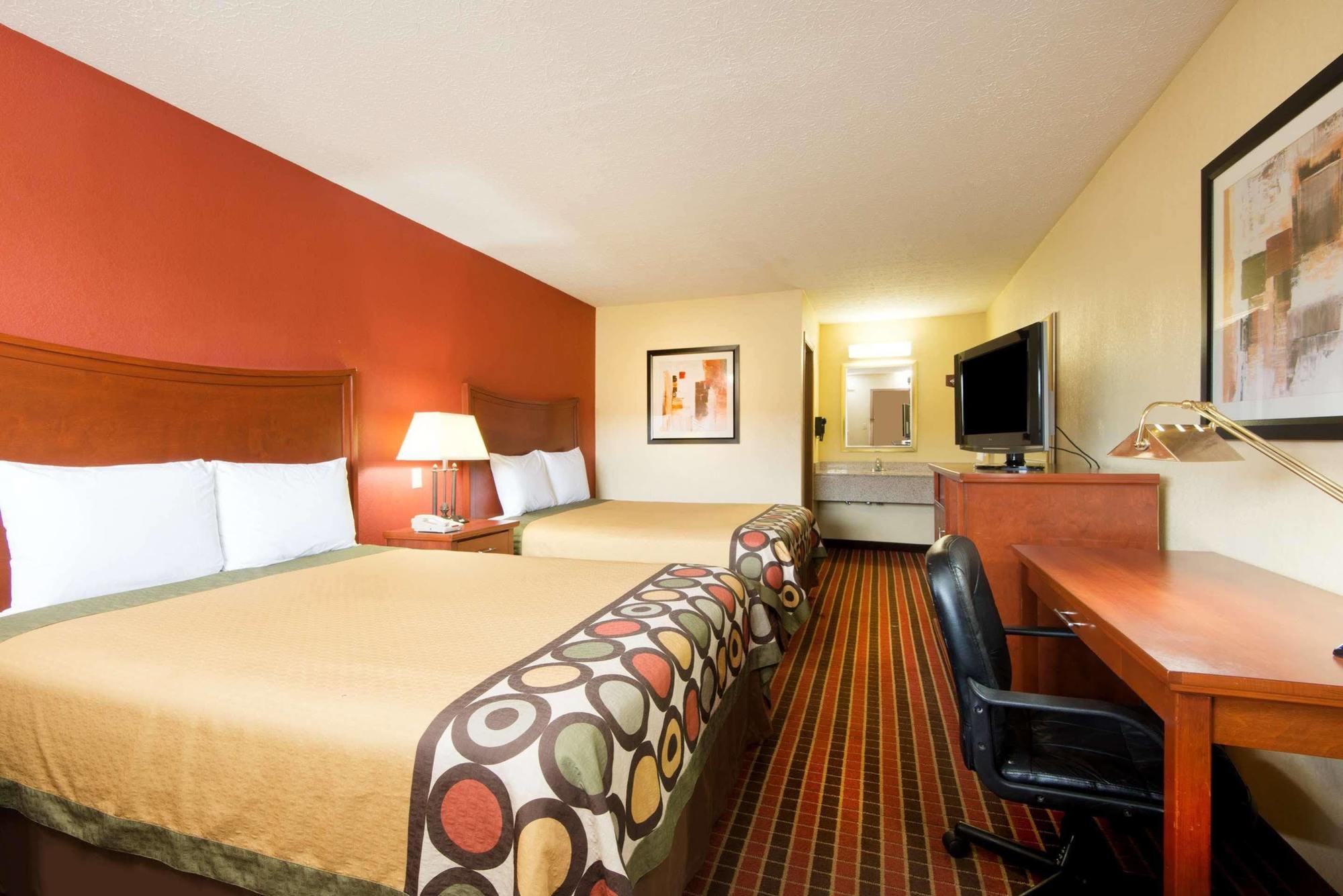 Quality Inn Columbus-East Экстерьер фото